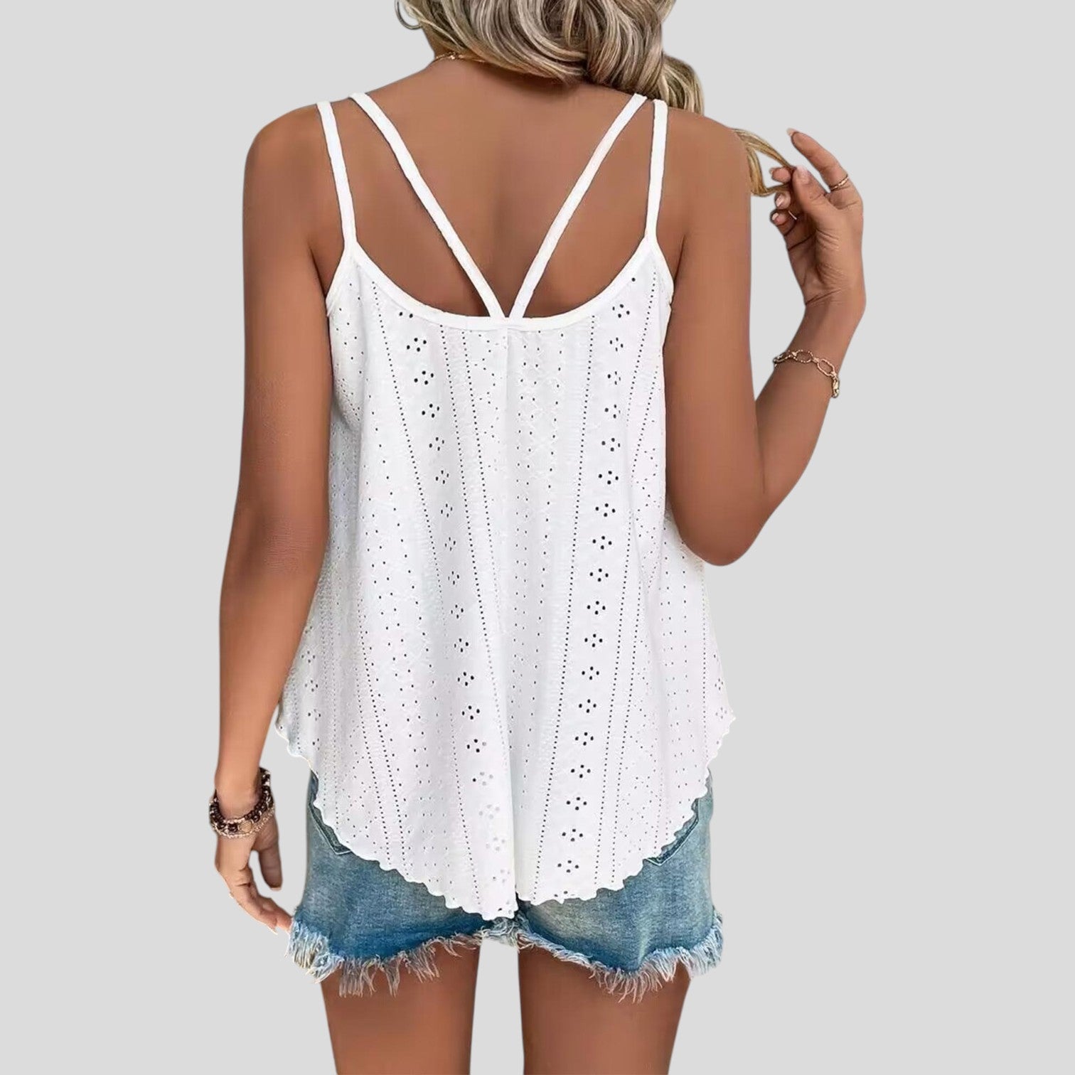 Piper™ | Eyelet strappy scoop tank top