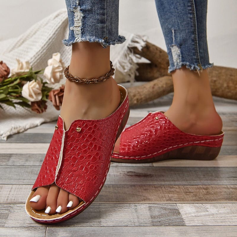 Julissa™ | Metallic Slip-On Orthopedic Sandals