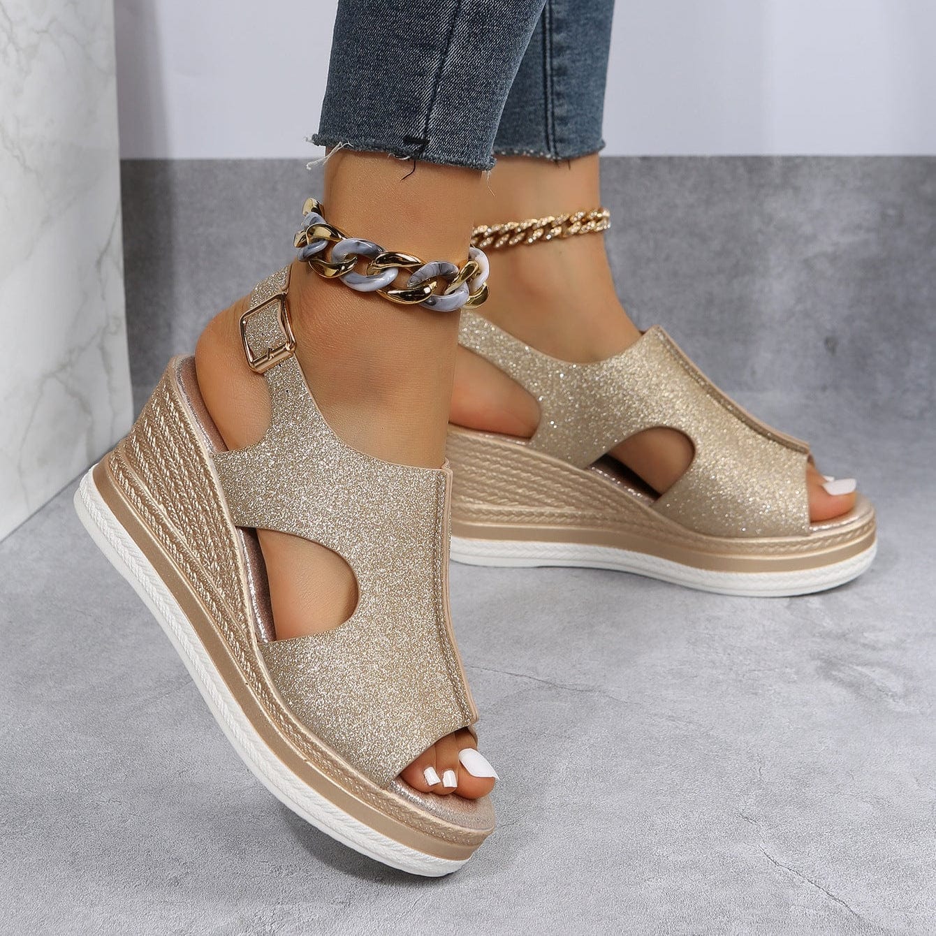 Isolde™ | Orthopedic Glitter-Finish Sandals