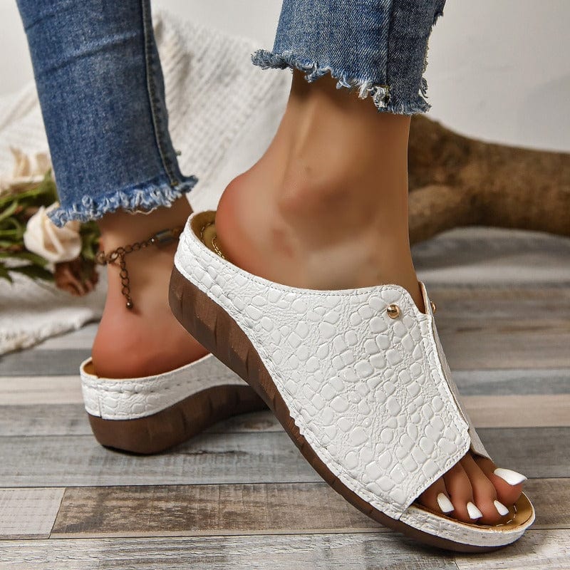 Julissa™ | Metallic Slip-On Orthopedic Sandals